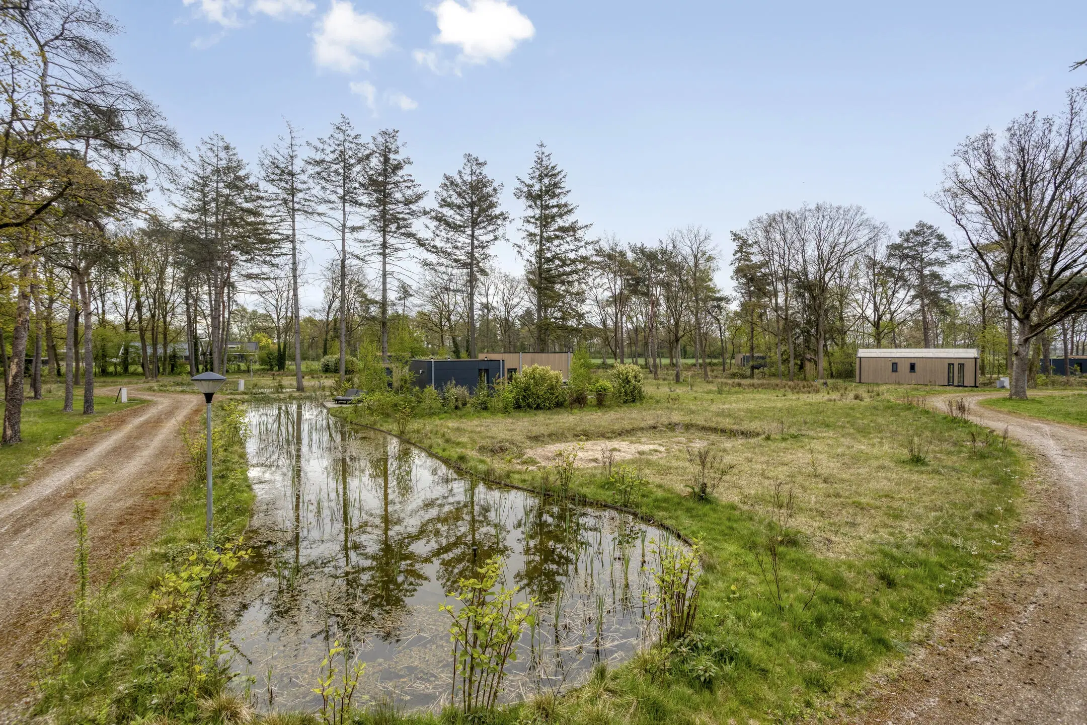 Bathmen, Bronsvoorderdijk 23a - H 402 en 403 (voorheen 333)