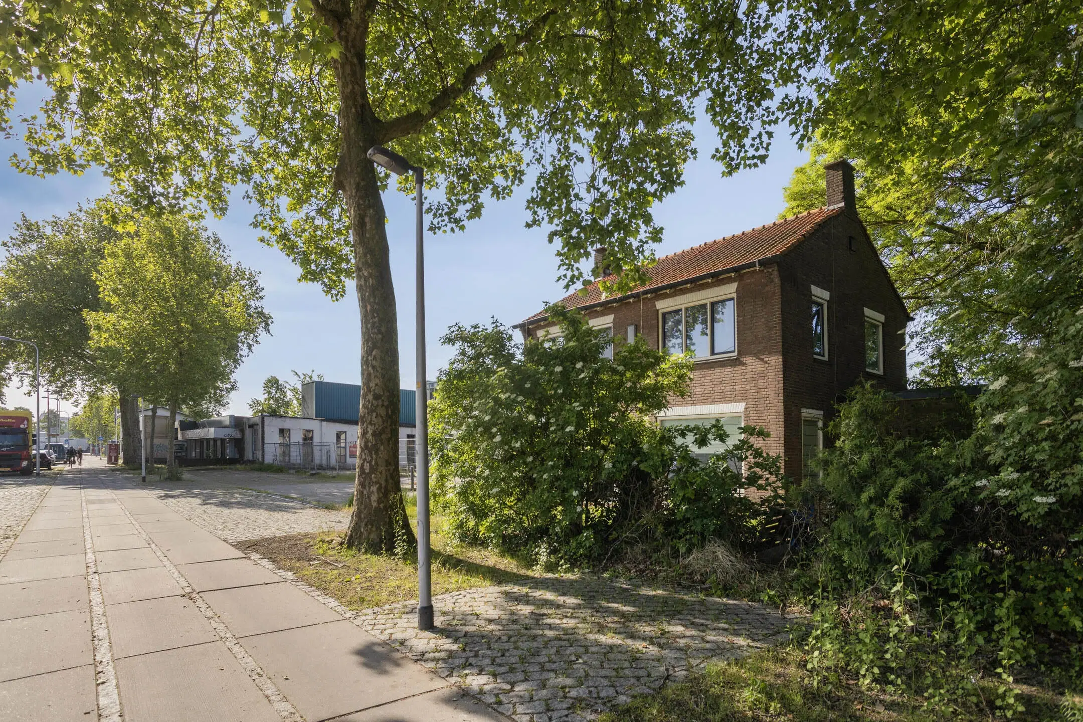Herontwikkelingslocatie | Deventer, Industrieweg 14 - 22