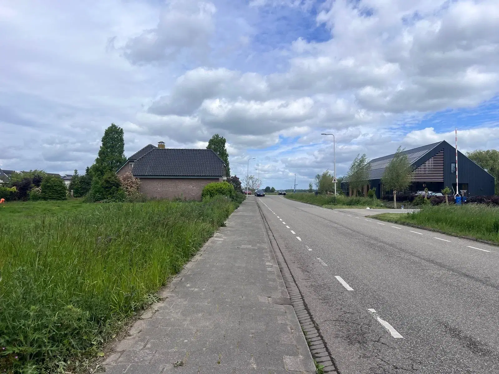 Lekkerkerk, Randweg 2