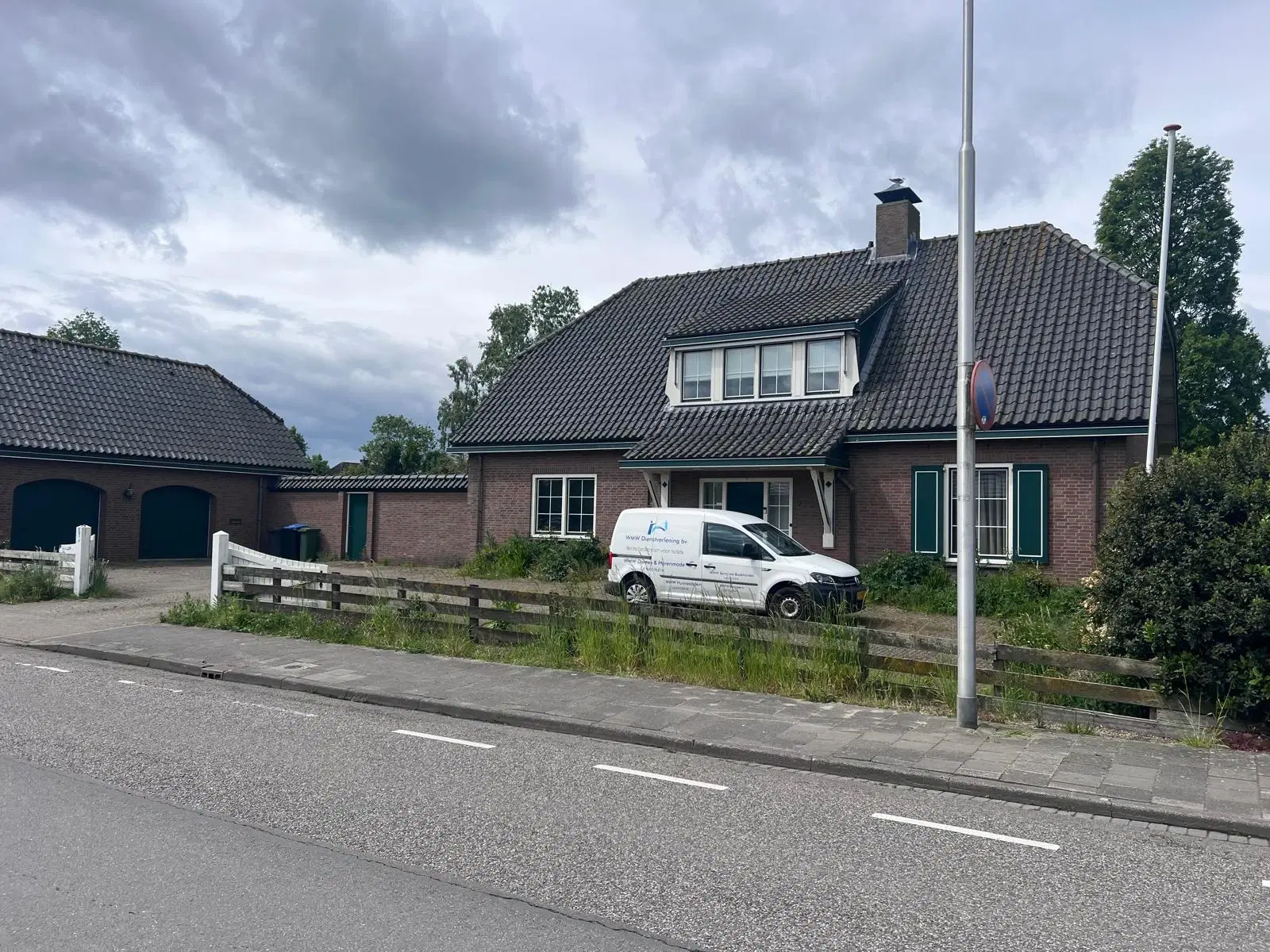 Lekkerkerk, Randweg 2