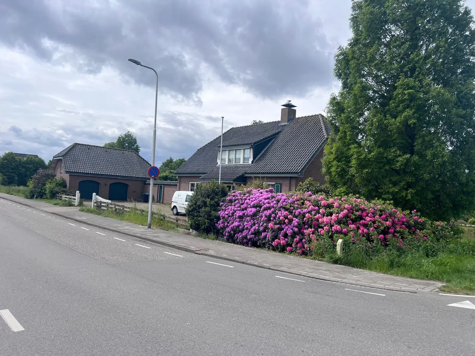 Lekkerkerk, Randweg 2