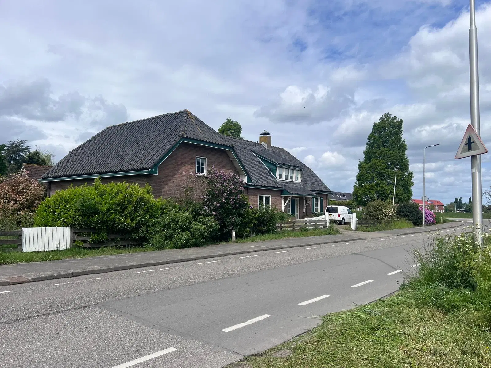 Lekkerkerk, Randweg 2