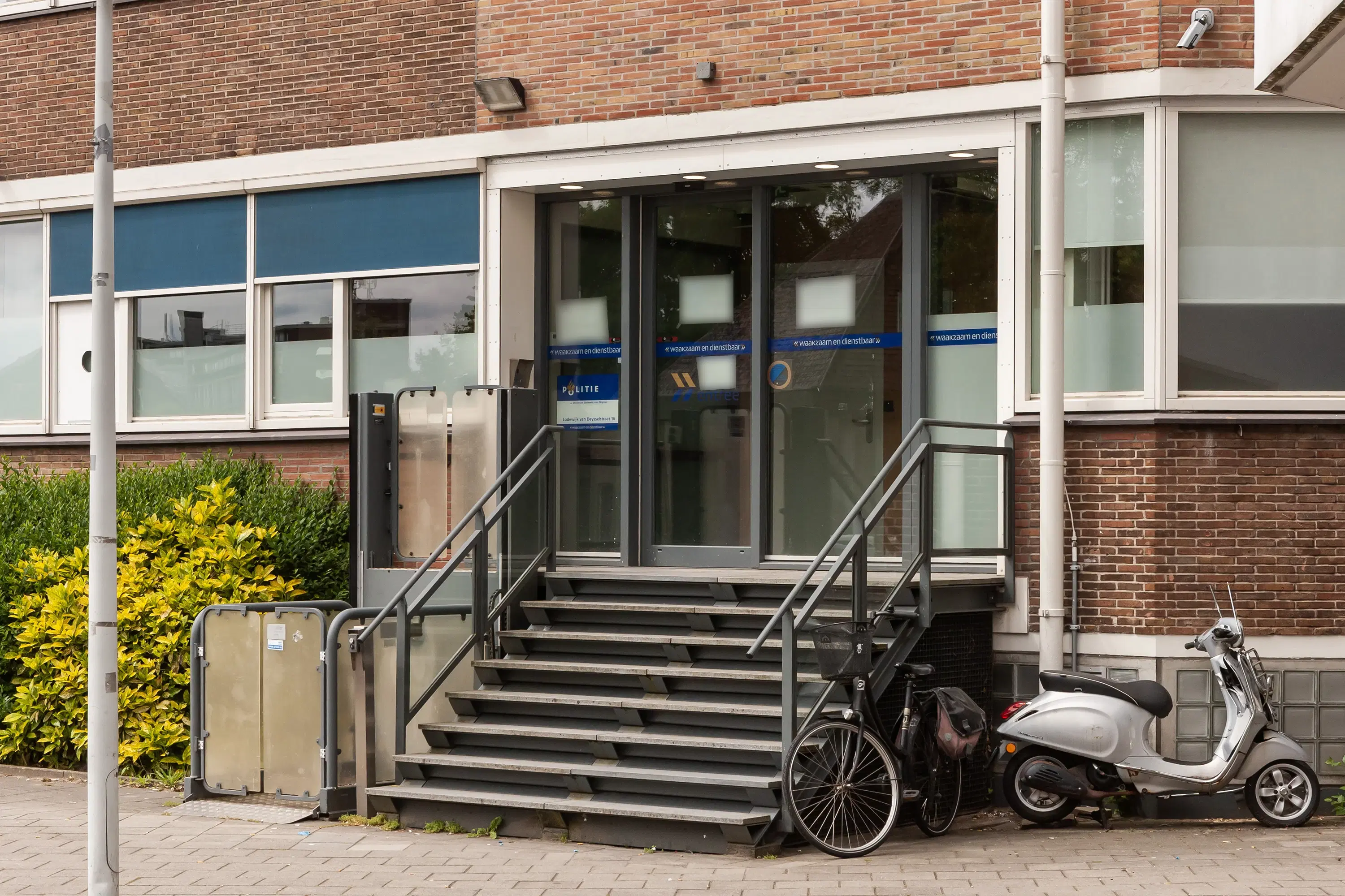 Amsterdam, Lodewijk van Deysselstraat 16