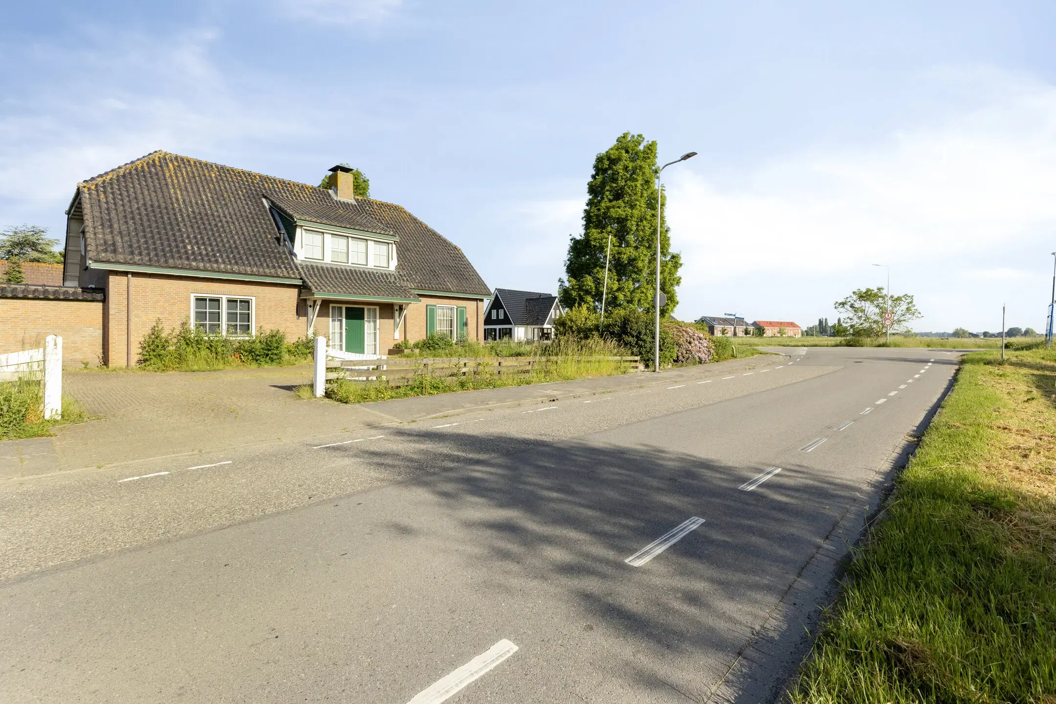 Lekkerkerk, Randweg 2