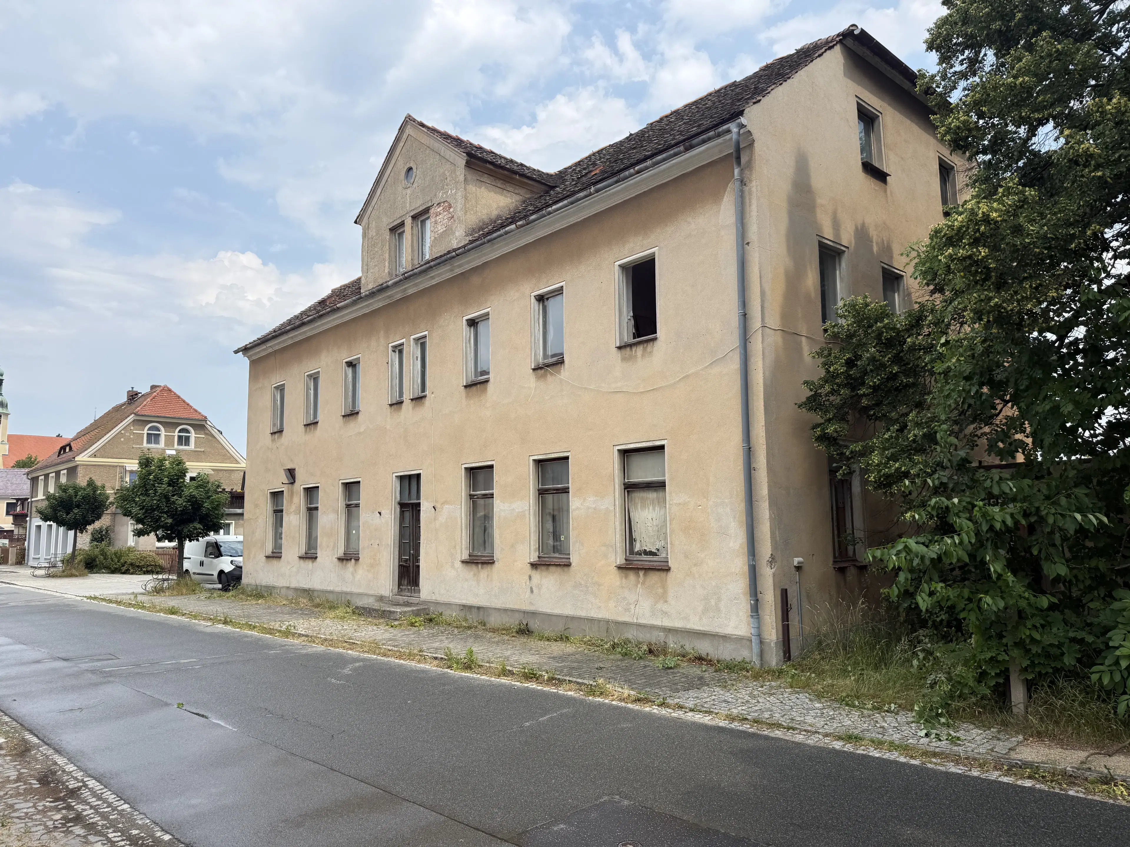 Woon- en werkhuis op perceel van 540 m² nabij Görlitz - Duitsland