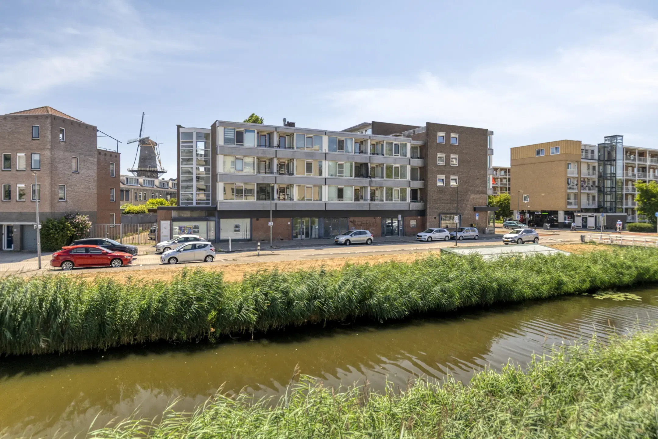 Uniek transformatieobject | Parkweg 201, 203 en 205 en Burg. Honnerlage Gretelaan 91 en 91 A te Schiedam