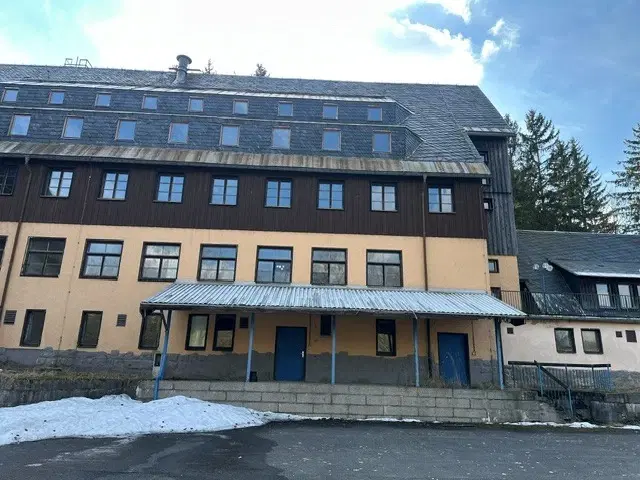 Complex met 35 eenheden met wellness op ca. 7.000 m² perceel in Altenberg, nabij Wild Weißeritz - Duitsland