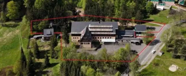 Complex met 35 eenheden met wellness op ca. 7.000 m² perceel in Altenberg, nabij Wild Weißeritz - Duitsland
