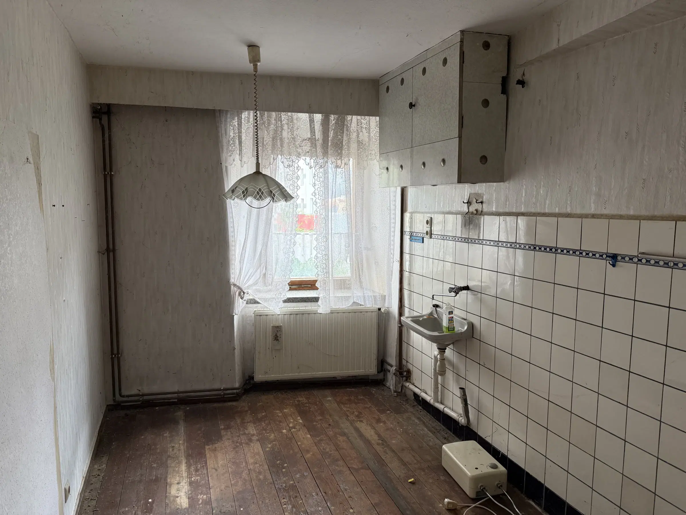 Stadsvilla met garage op perceel van 1.173 m² in Adorf, nabij Hof - Duitsland