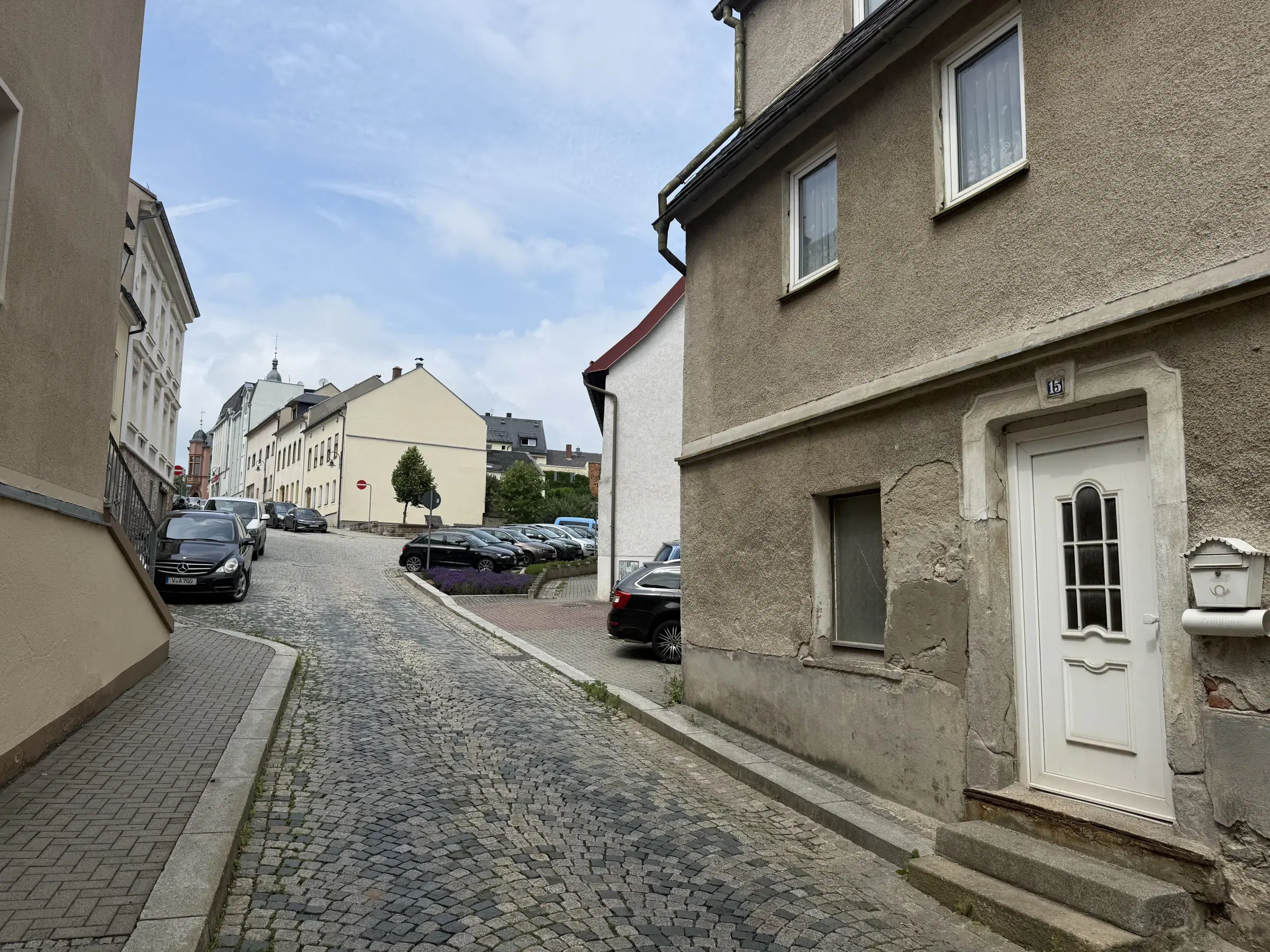 Stadsvilla met garage op perceel van 1.173 m² in Adorf, nabij Hof - Duitsland