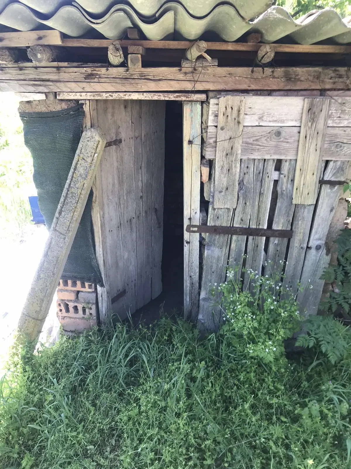 Authentiek 100 jaar oud landelijk huis + 1.006 m² grond in Glavan, Silistra - Bulgarije
