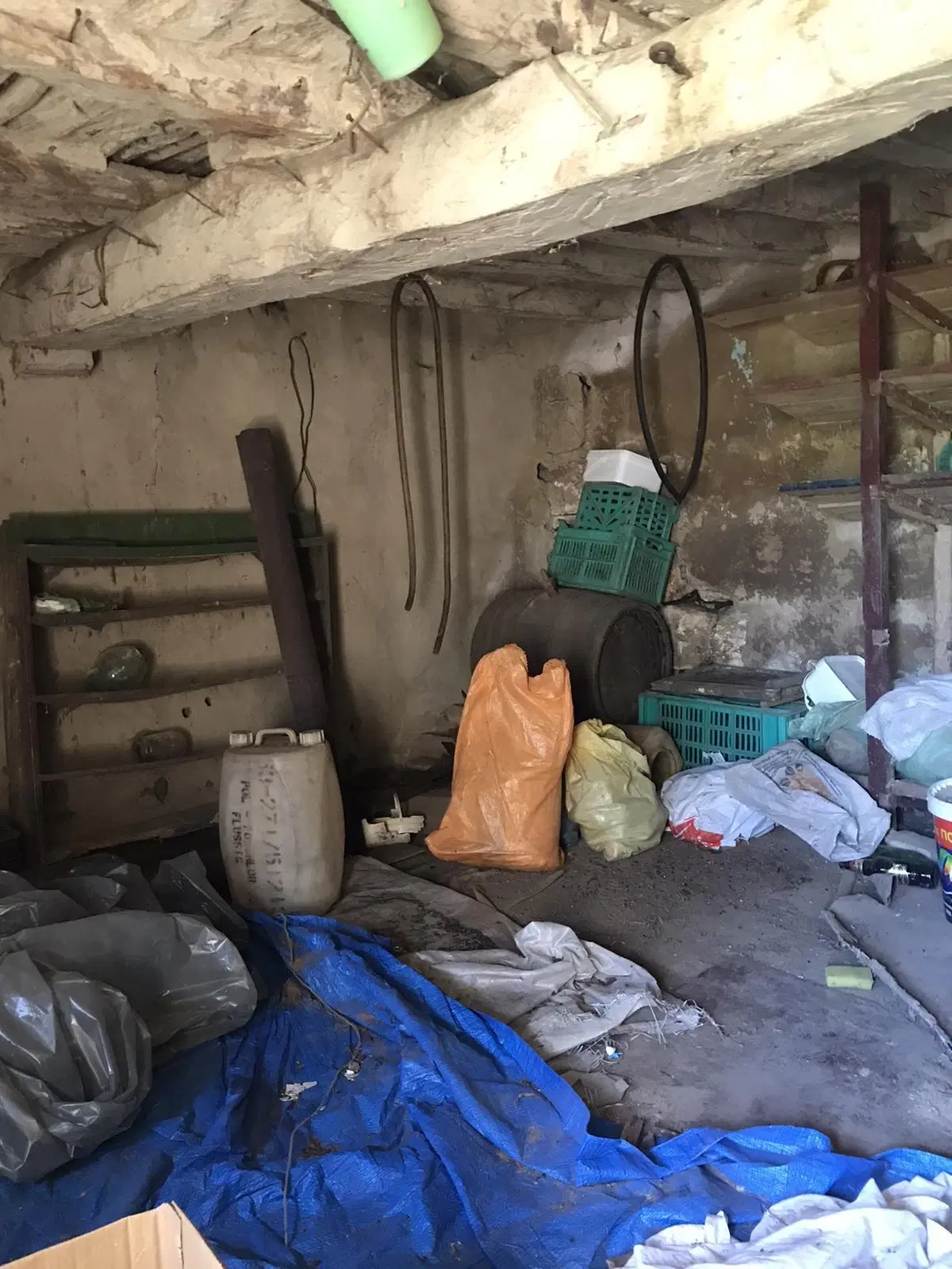 Authentiek 100 jaar oud landelijk huis + 1.006 m² grond in Glavan, Silistra - Bulgarije