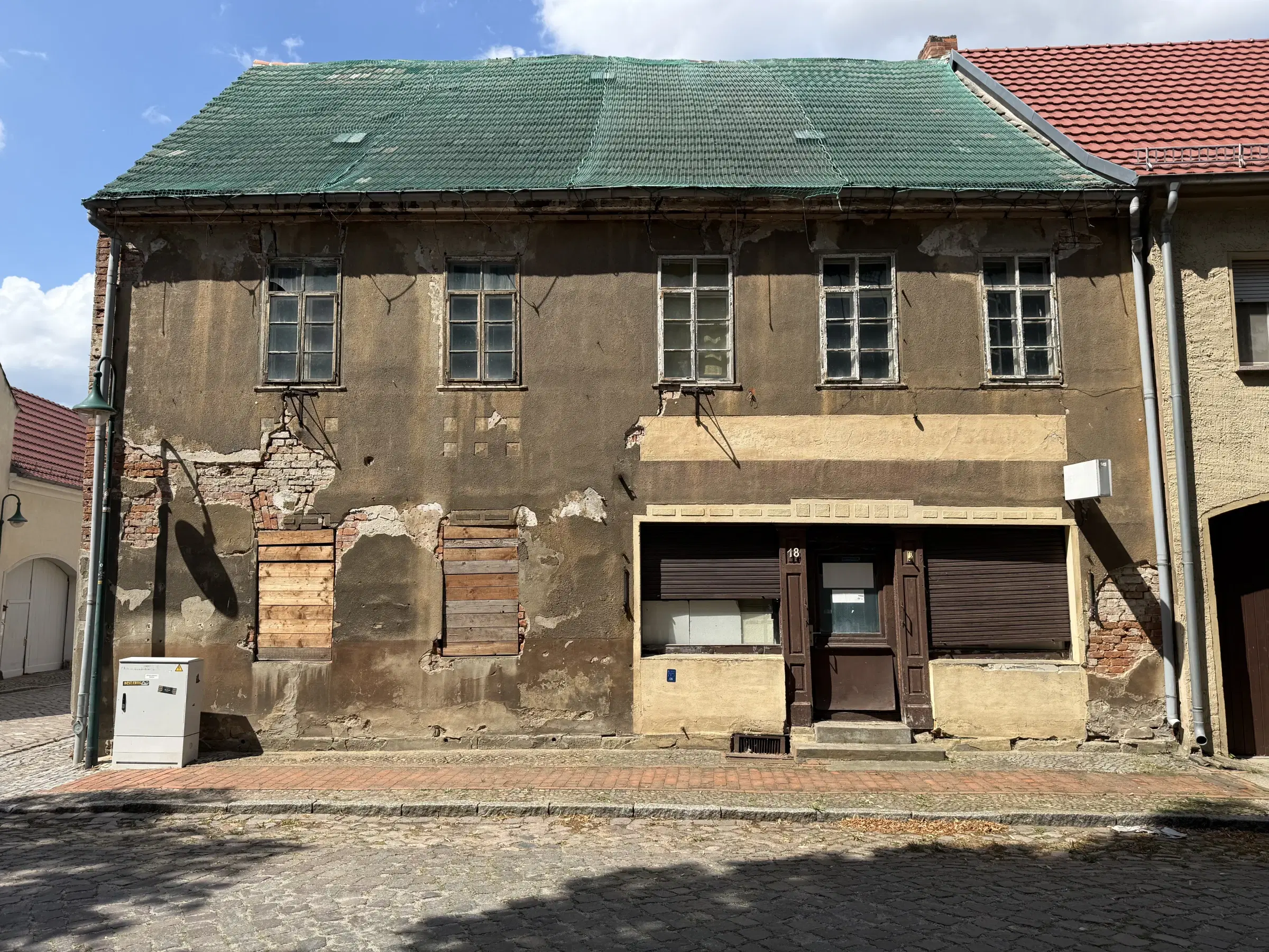 Woon- en werkpand op 505 m² perceel in Prettin, Annaburg - Duitsland