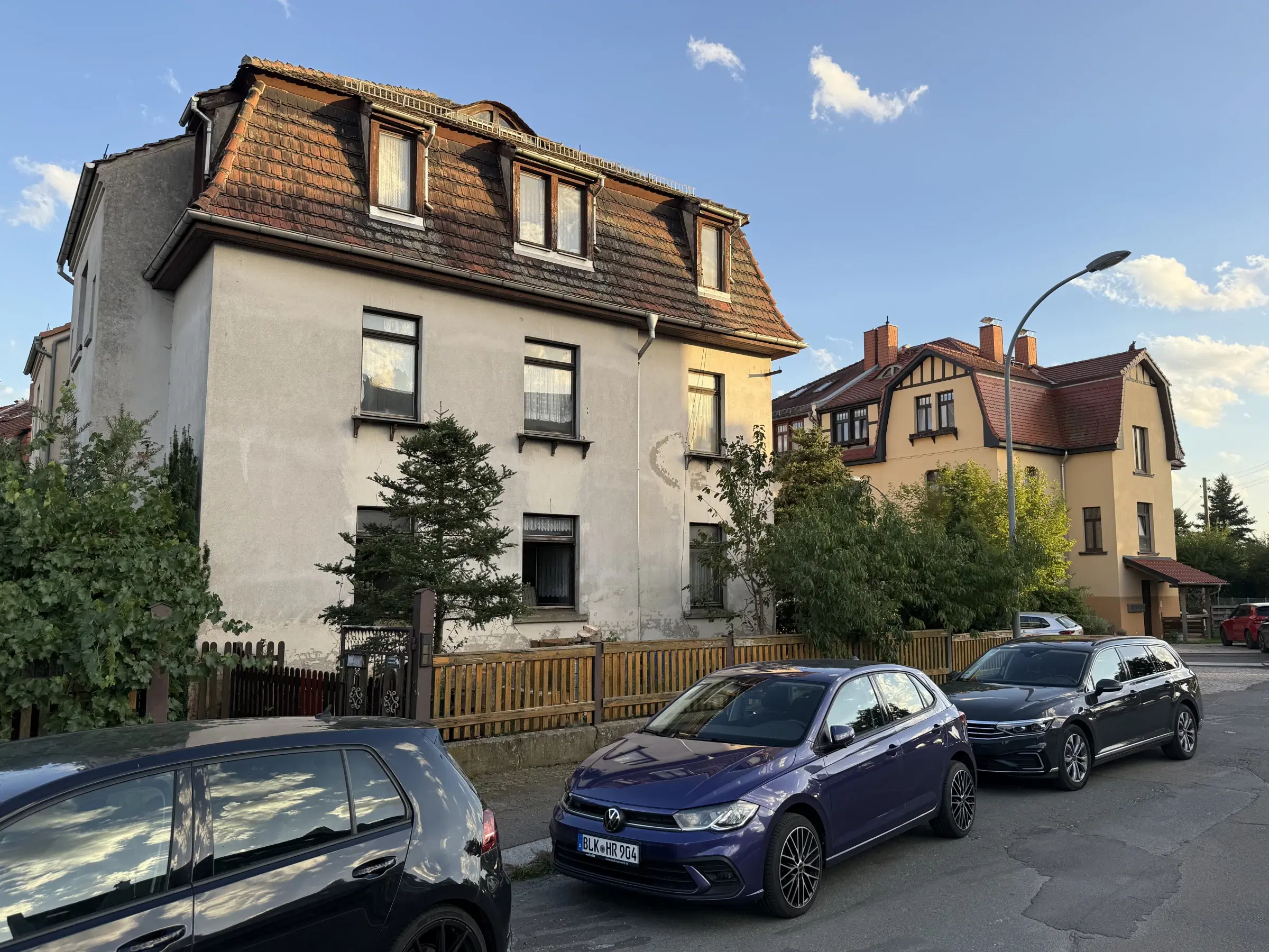 6 woningen met bijgebouw naast stadscentrum Werdau - Duitsland