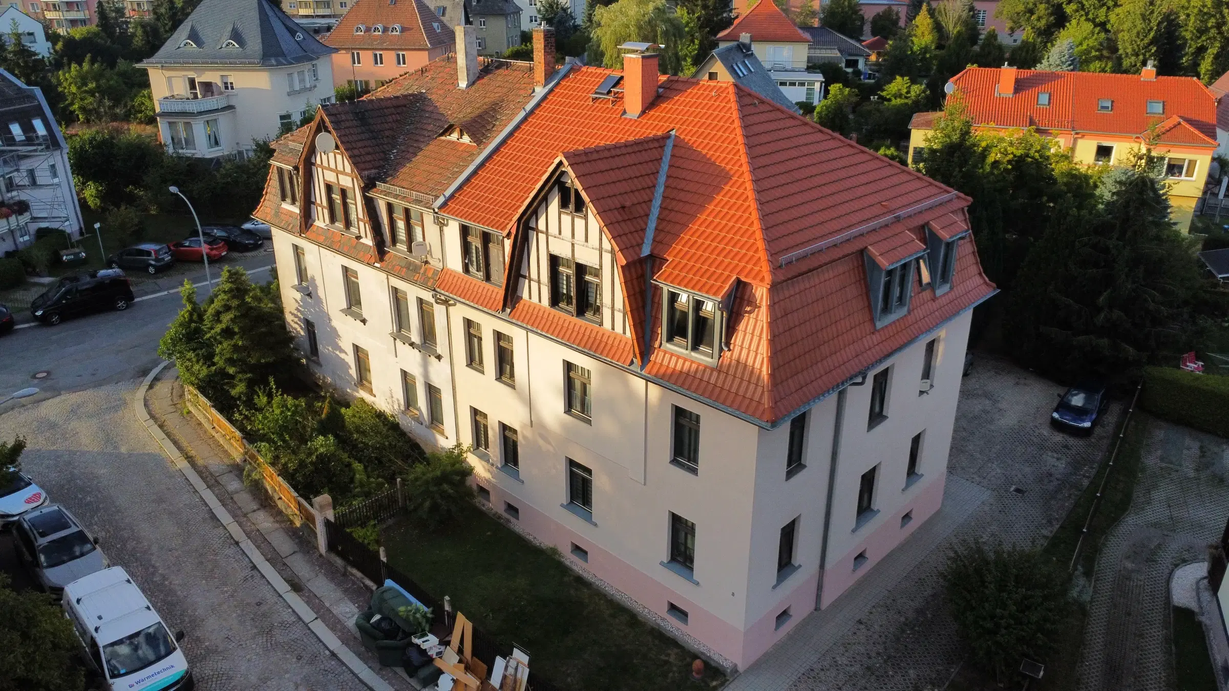 6 woningen met bijgebouw naast stadscentrum Werdau - Duitsland