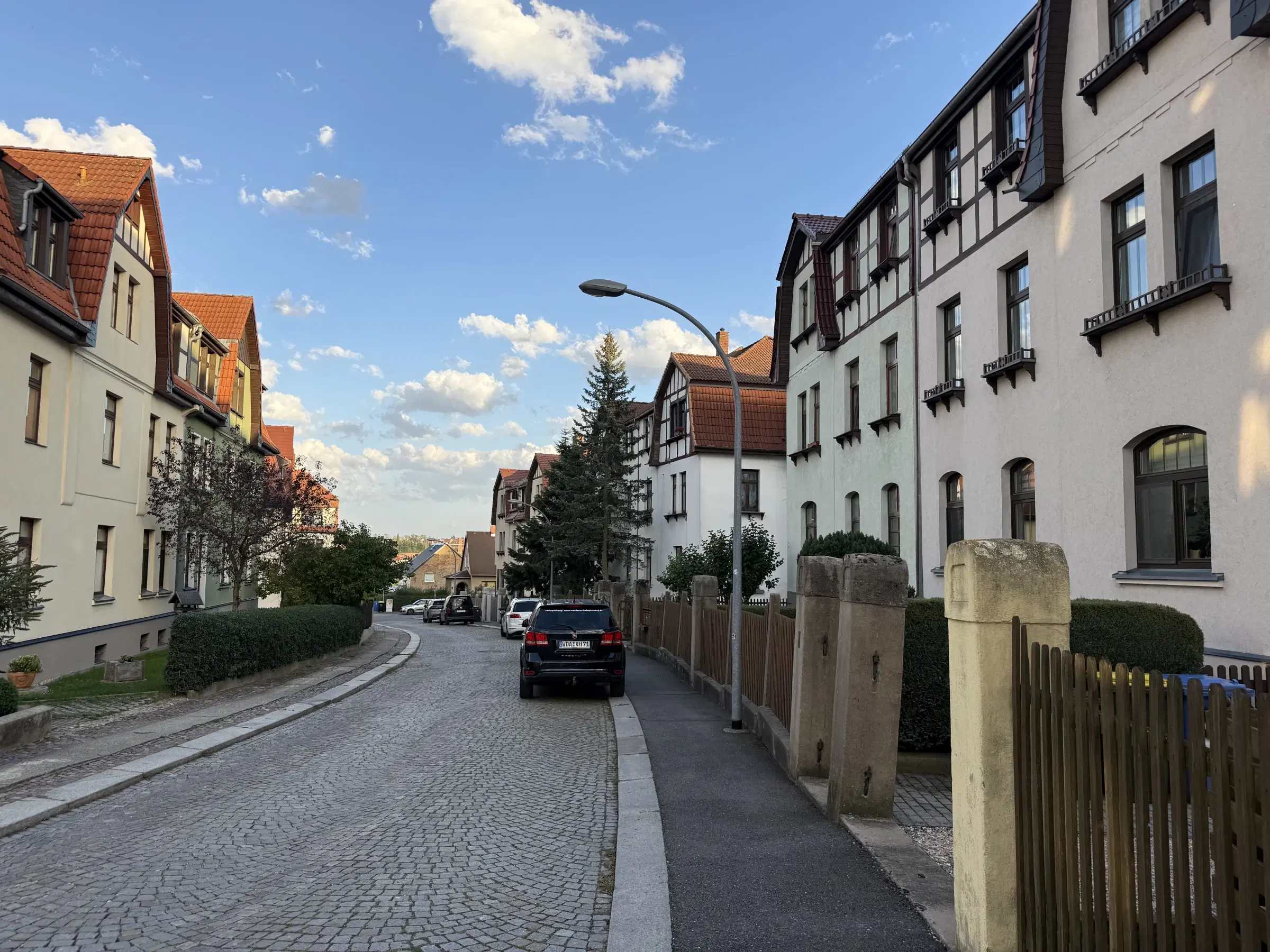 6 woningen met bijgebouw naast stadscentrum Werdau - Duitsland